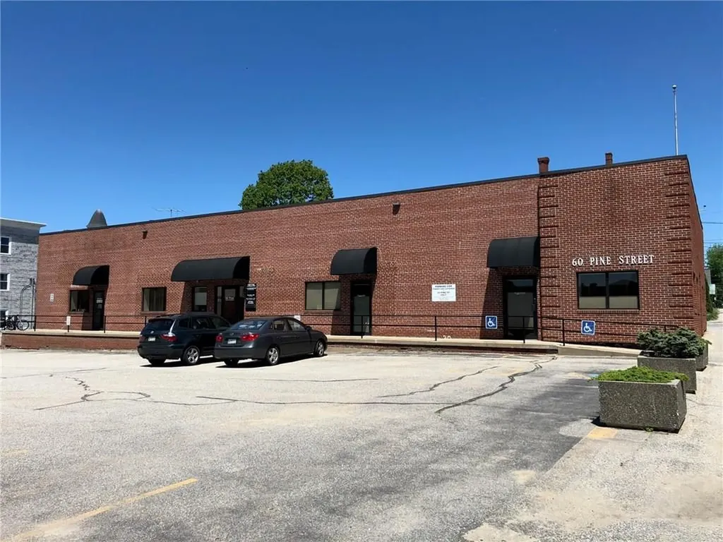 60 Pine Street Lewiston ME 04240