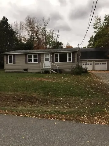 5 Tibbetts Drive Lincoln ME 04457