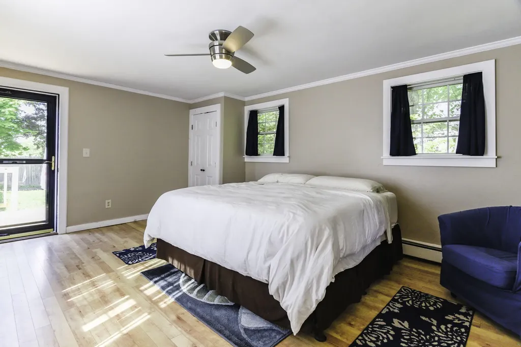21 Parsonage Street Winterport ME 04496