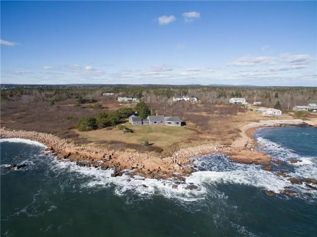 132 Cranberry Point Gouldsboro ME 04624