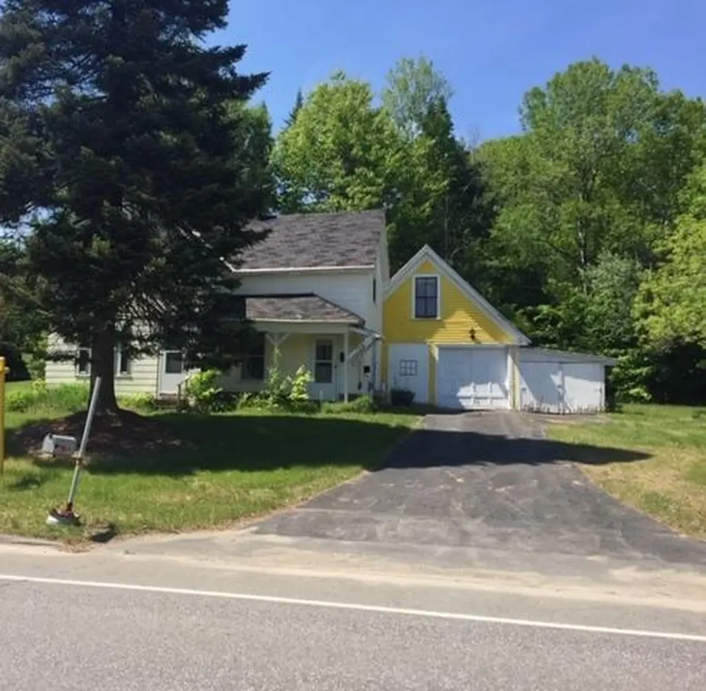 108 Park Street Madison ME 04950
