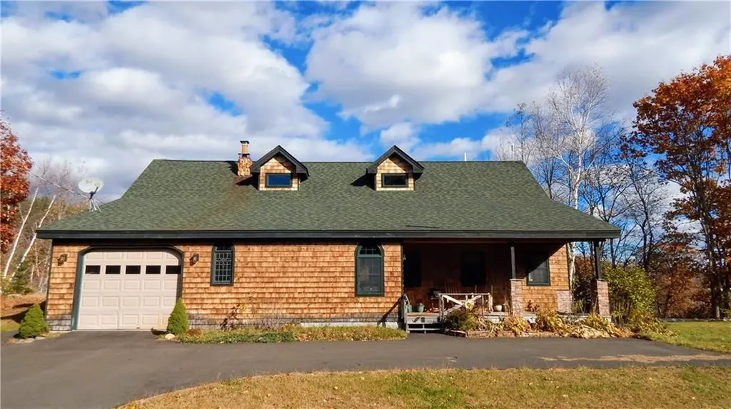 3 Pond Road Abbot ME 04406