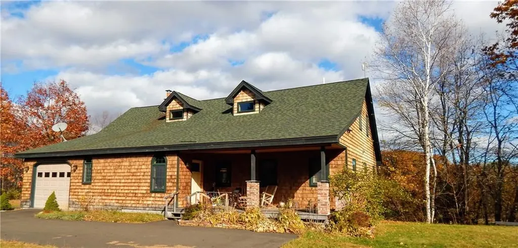 3 Pond Road Abbot ME 04406
