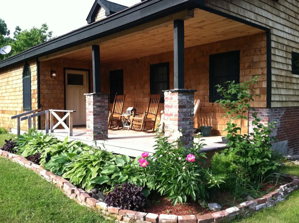 3 Pond Road Abbot ME 04406