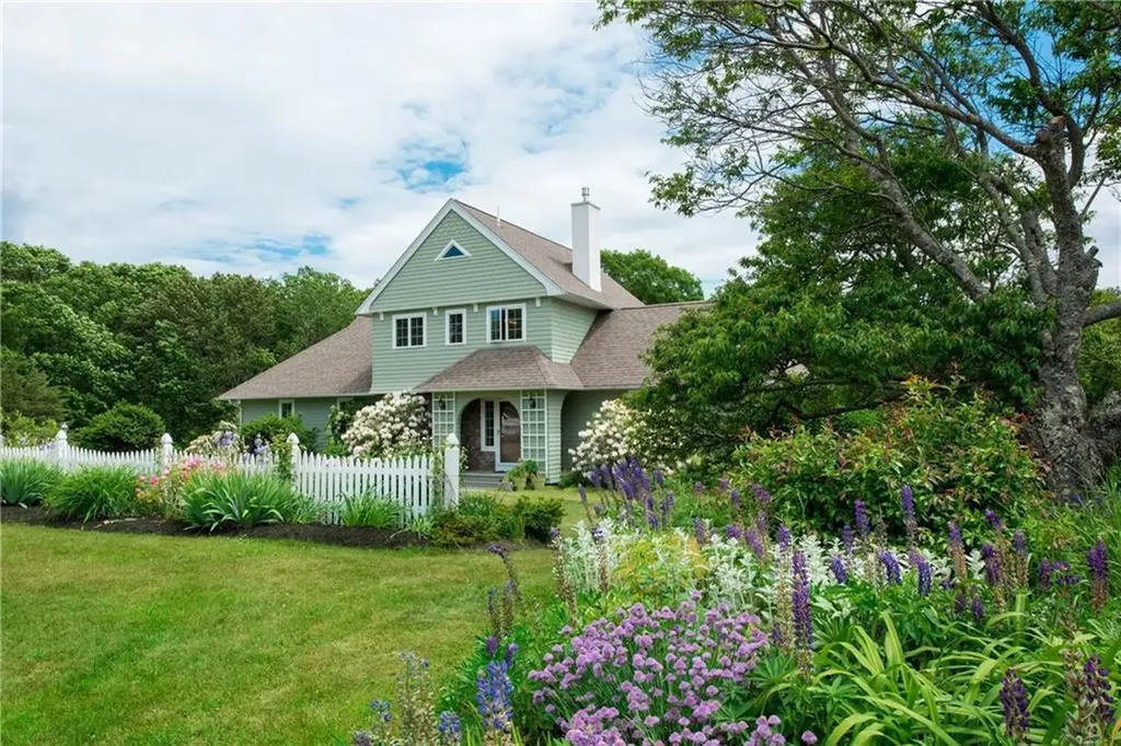 11 Hartley Farm Lane Kittery ME 03904