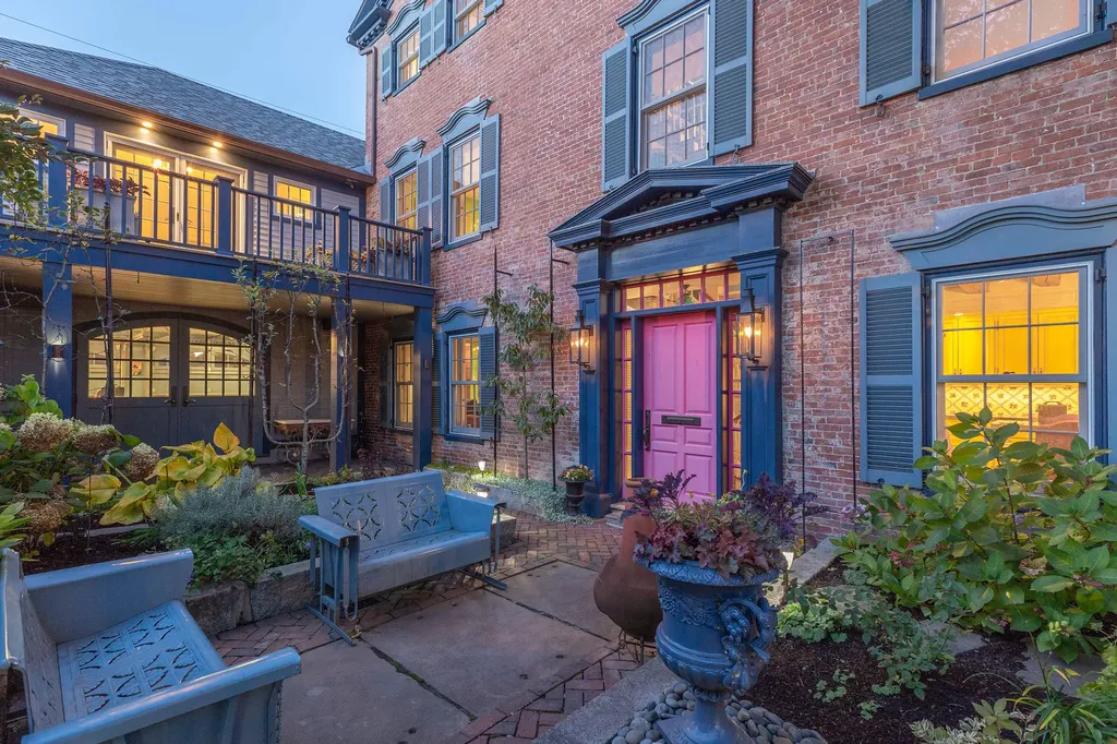 129 State Street Portsmouth NH 03801