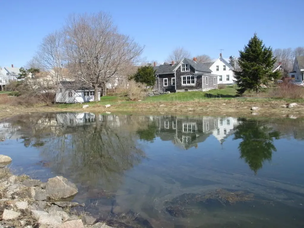 11 Indian Creek Road Vinalhaven ME 04863