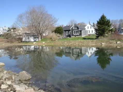 11 Indian Creek Road Vinalhaven ME 04863