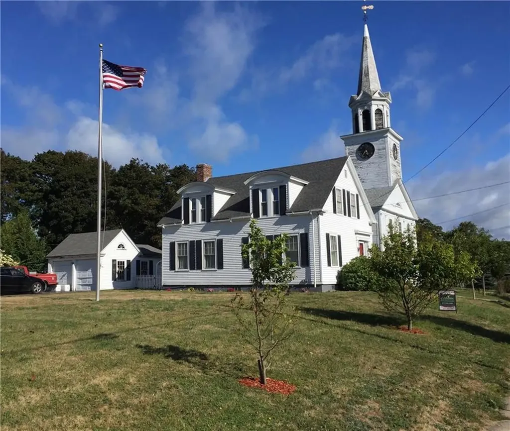 24 Middle Street Eastport ME 04631