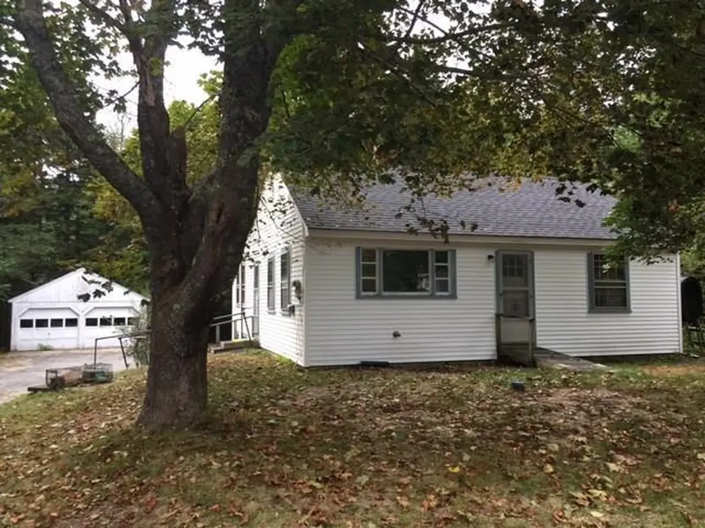 304 N Main Street Stonington ME 04681