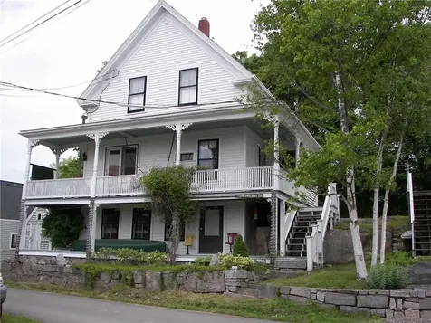 14 Clam Shell Alley Vinalhaven ME 04863