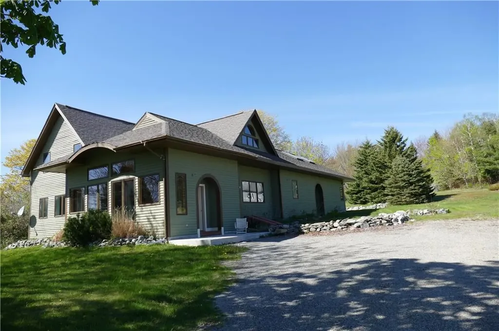 480 Lamoine Beach Road Lamoine ME 04605