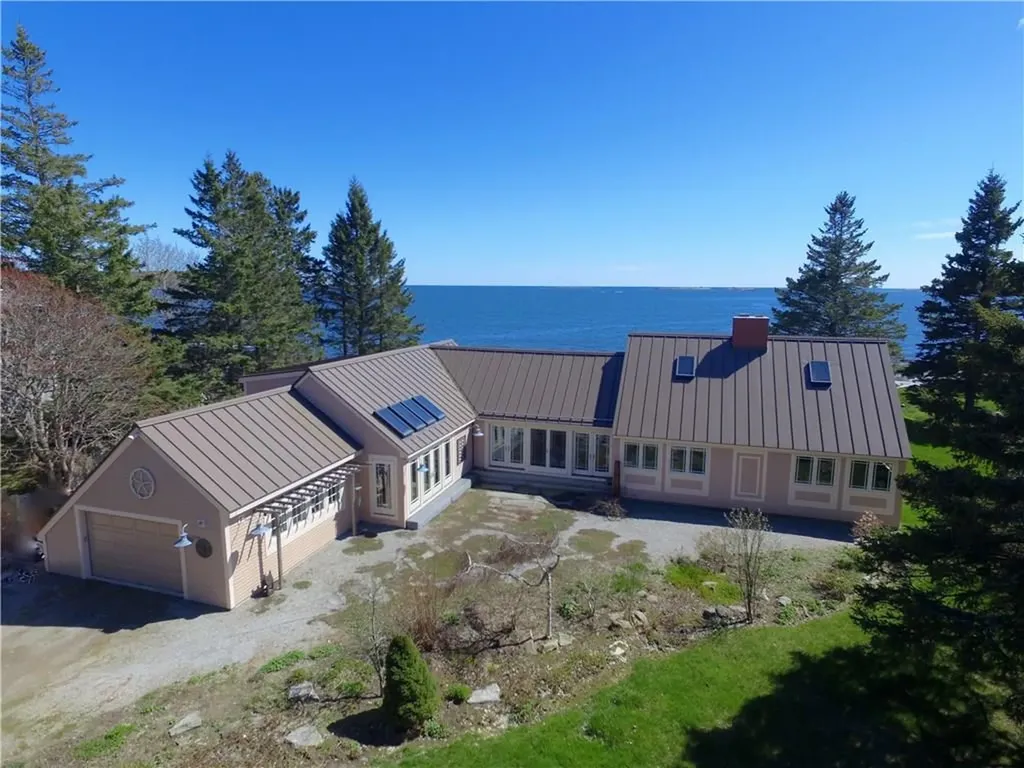 43 Candy Cove Road Saint George ME 04860