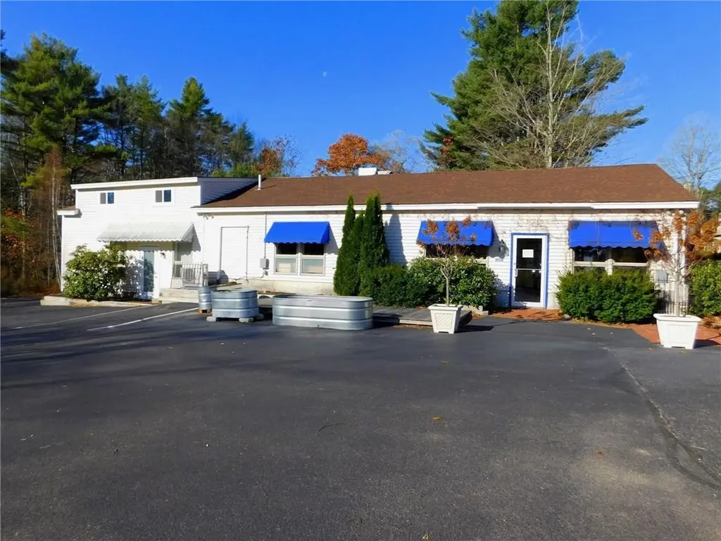 135 Port Road Kennebunk ME 04043