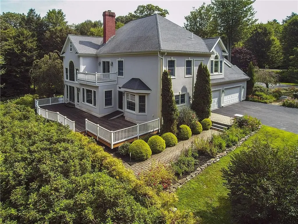 79 Maple Ridge Drive Winthrop ME 04364