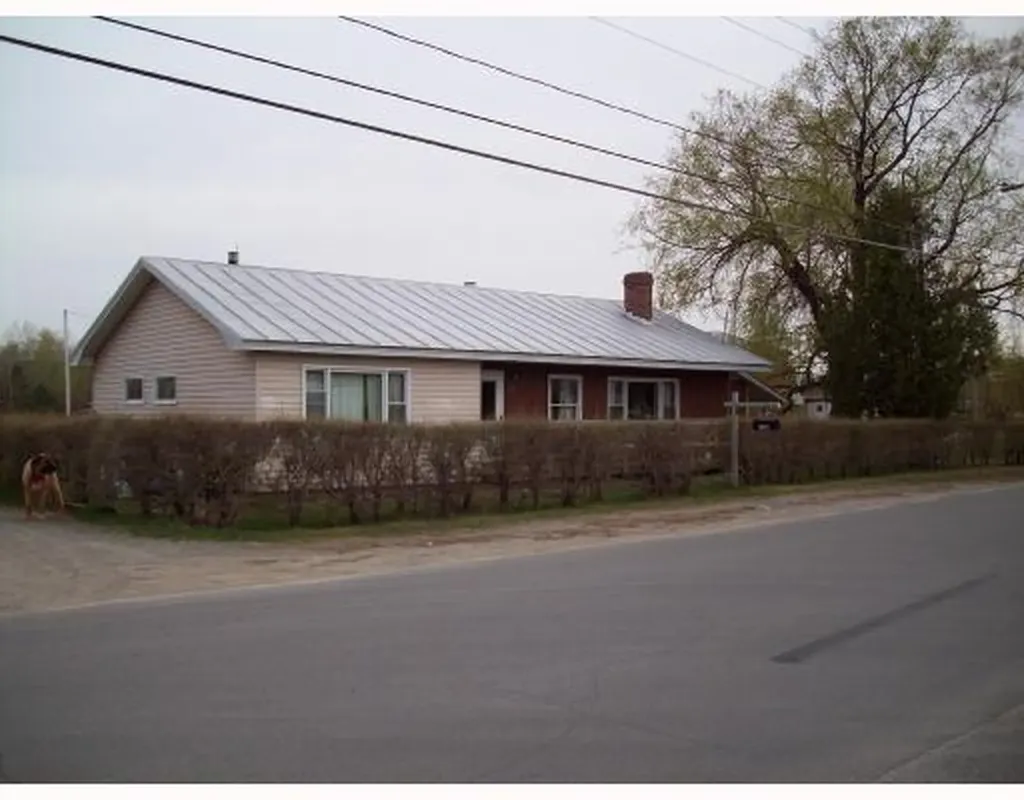 10 West Kingfield Road Kingfield ME 04947
