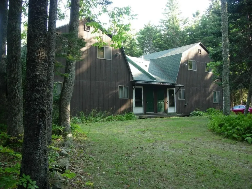55 Little Harbor Lane Northport ME 04849