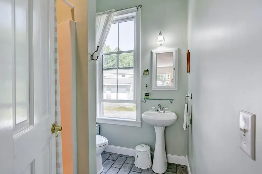 1307 Newbury Neck Road Surry ME 04684