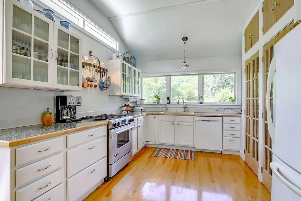 1307 Newbury Neck Road Surry ME 04684