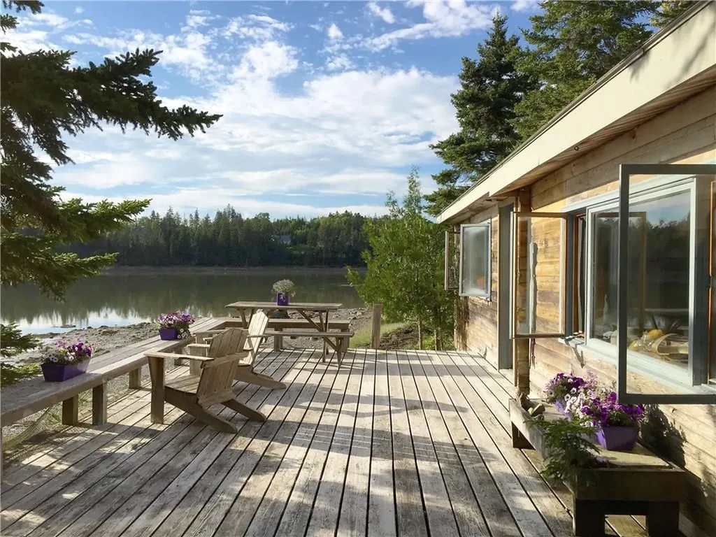 47 Barbour Farm Road Stonington ME 04681