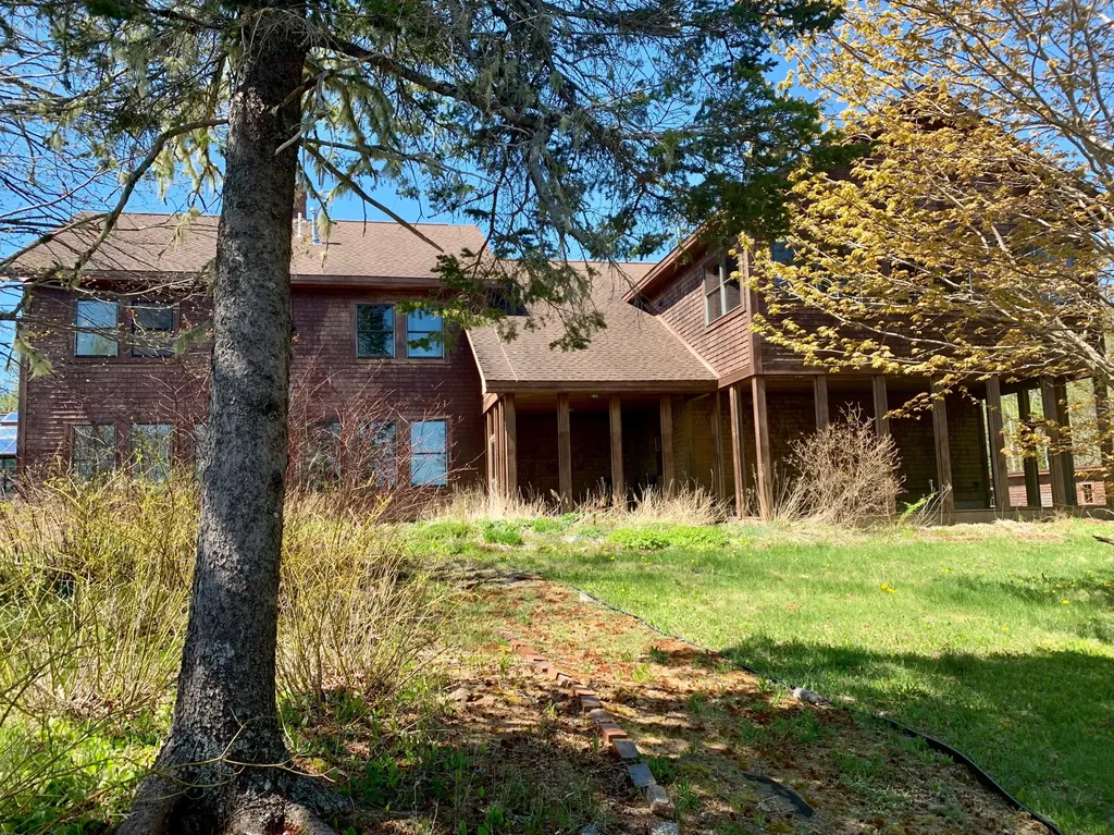 957 N Lubec Road Lubec ME 04652