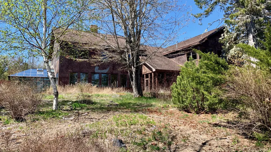 957 N Lubec Road Lubec ME 04652