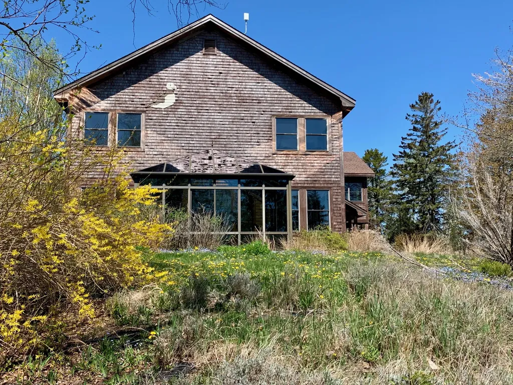 957 N Lubec Road Lubec ME 04652
