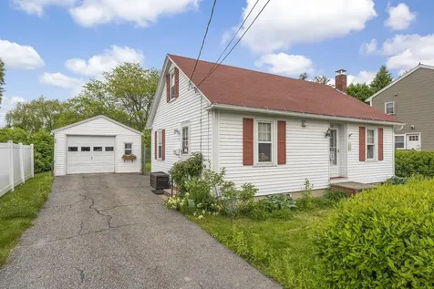 8 Porter Street Augusta ME 04330
