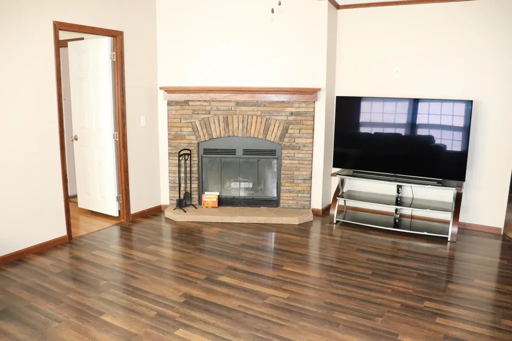 13 L Street Bangor ME 04401