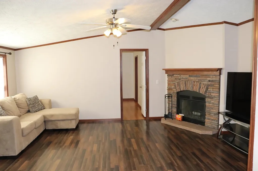 13 L Street Bangor ME 04401