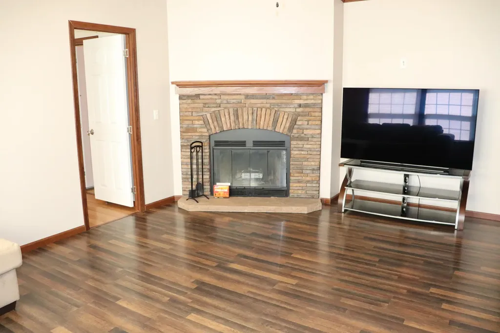 13 L Street Bangor ME 04401