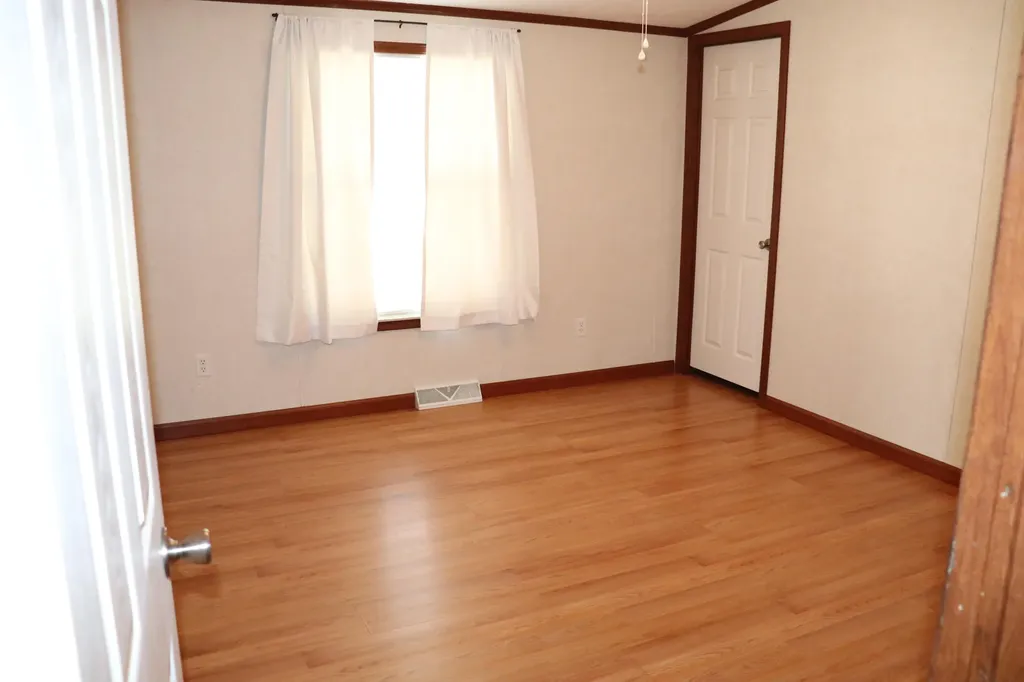 13 L Street Bangor ME 04401