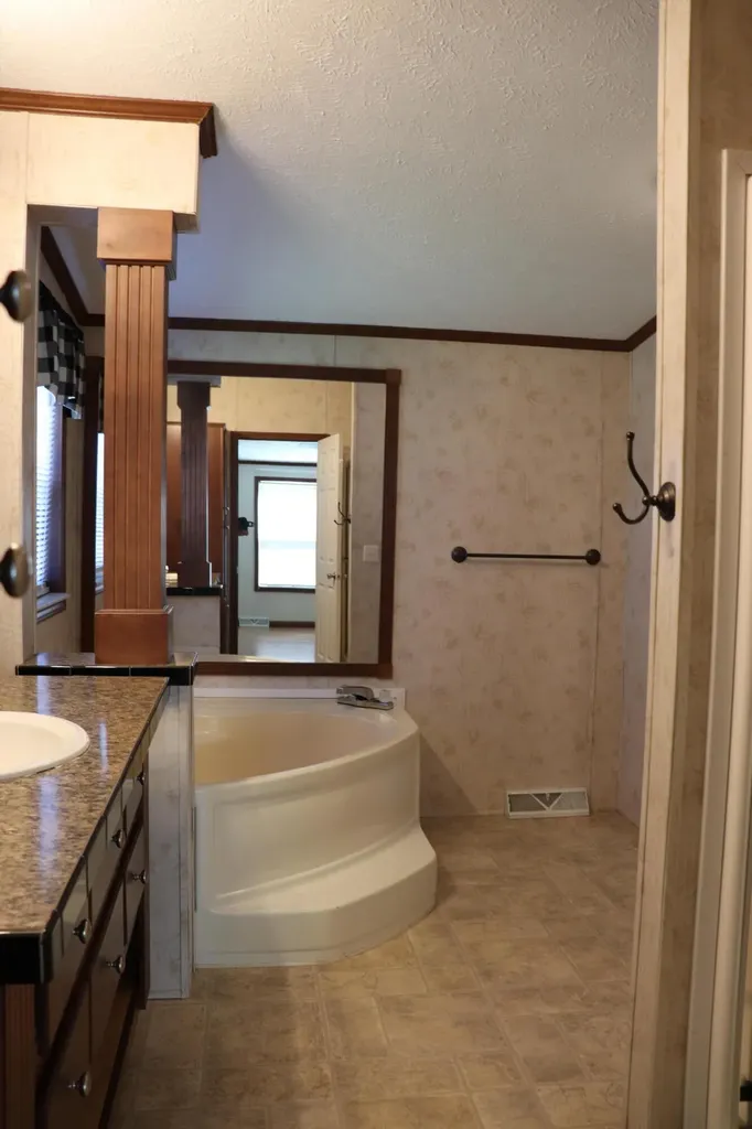 13 L Street Bangor ME 04401