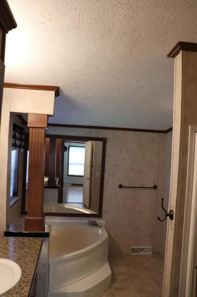 13 L Street Bangor ME 04401