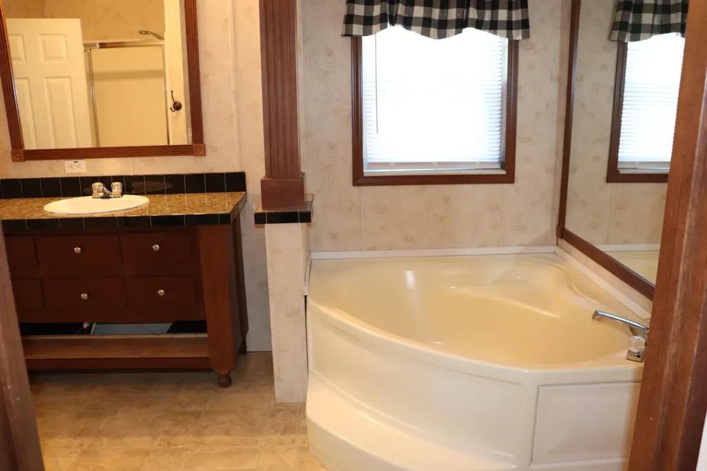 13 L Street Bangor ME 04401