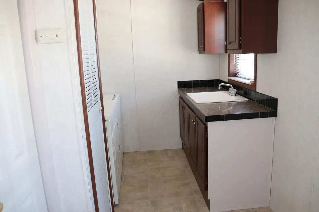 13 L Street Bangor ME 04401