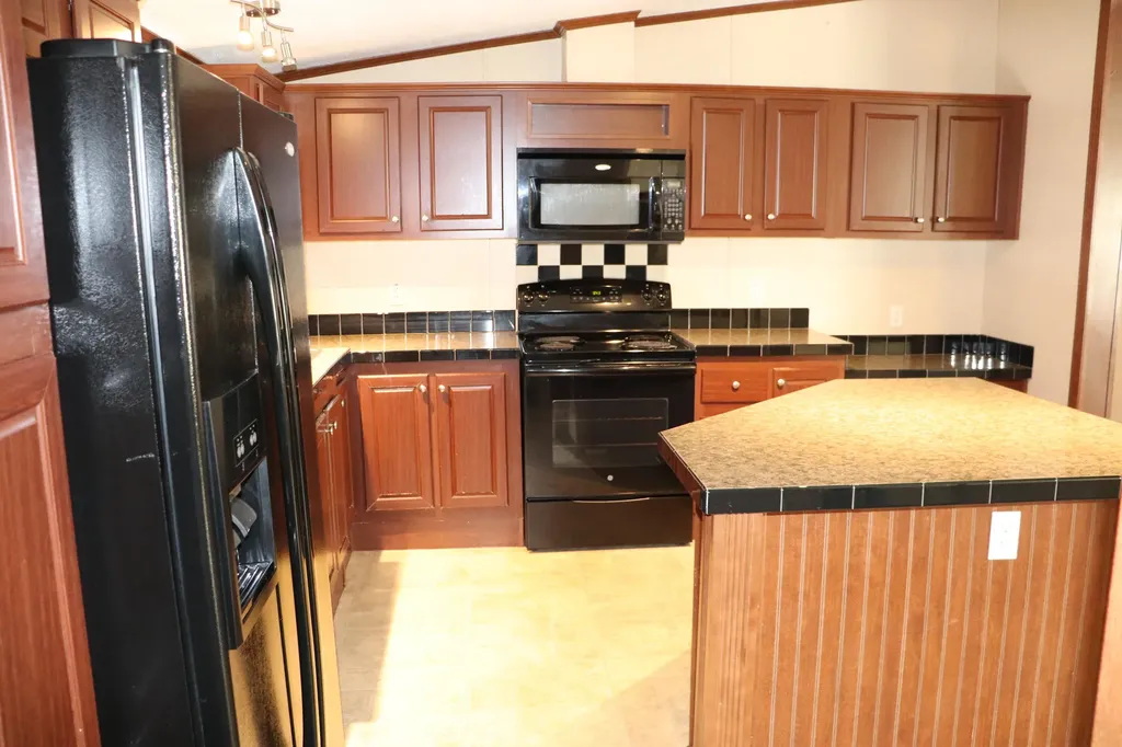 13 L Street Bangor ME 04401