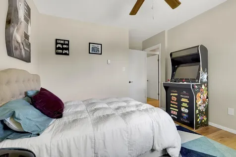 8 Butler Drive Lewiston ME 04240