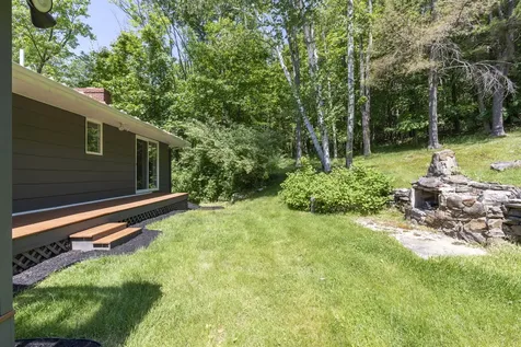 8 Butler Drive Lewiston ME 04240