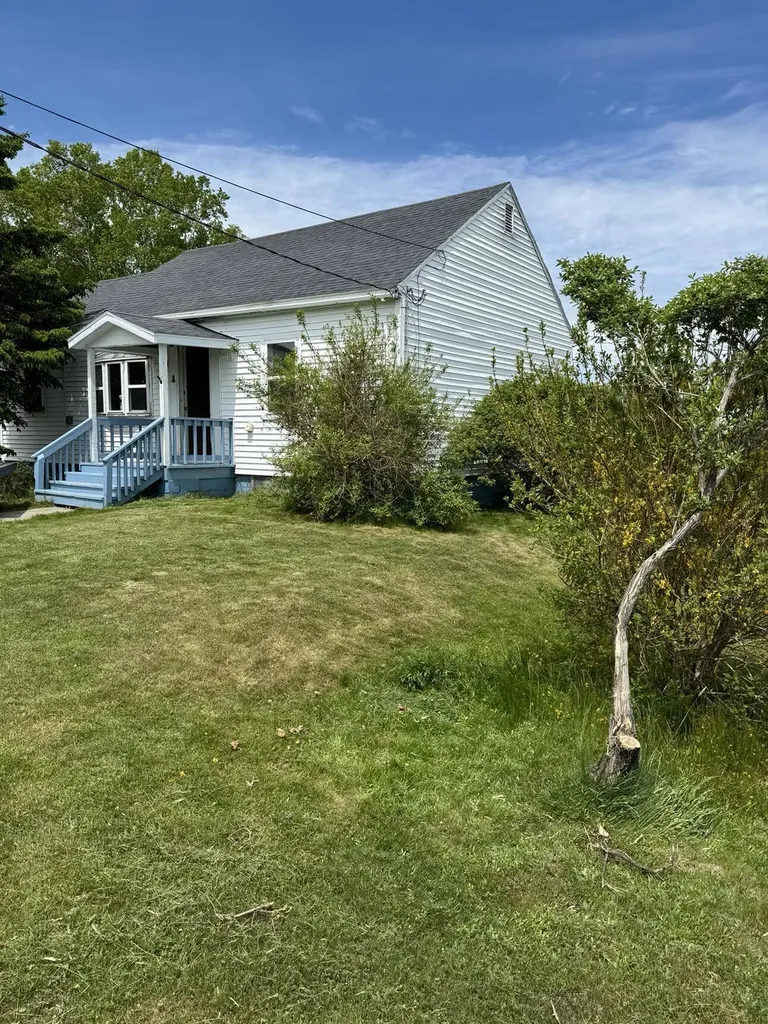 51 Clark Street Eastport ME 04631