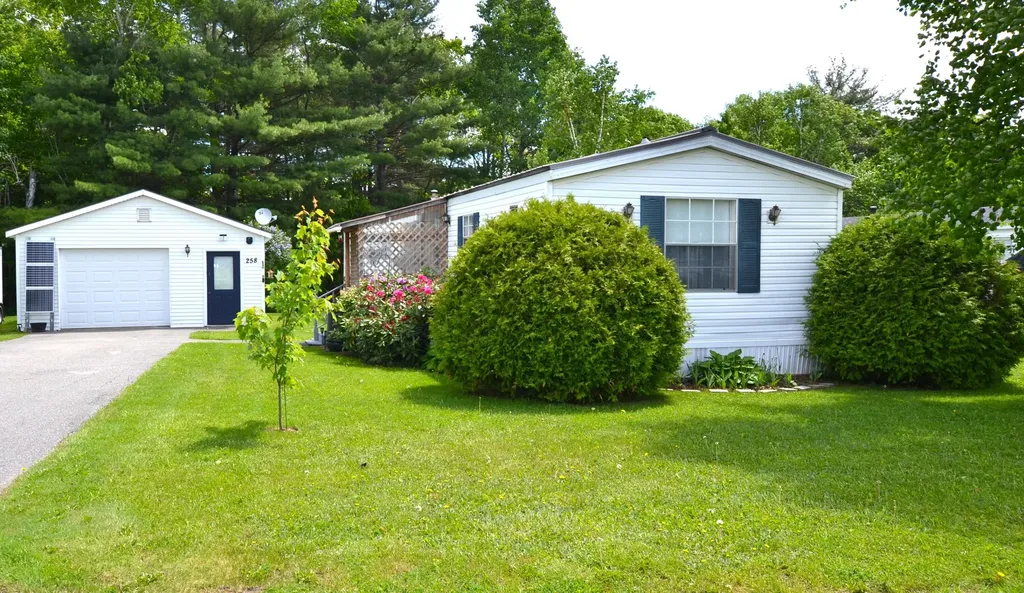 666 Finson Road Bangor ME 04401