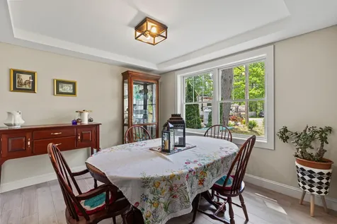 28 E Eleanor Avenue Standish ME 04084