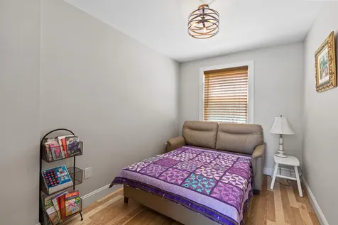 28 E Eleanor Avenue Standish ME 04084