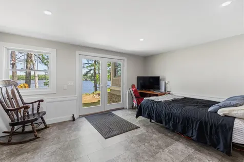 28 E Eleanor Avenue Standish ME 04084