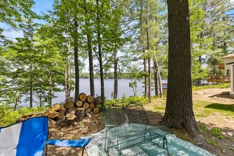 28 E Eleanor Avenue Standish ME 04084