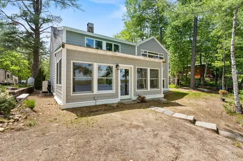 28 E Eleanor Avenue Standish ME 04084