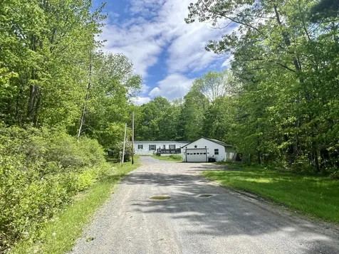 189 Commercial Street Hartland ME 04943