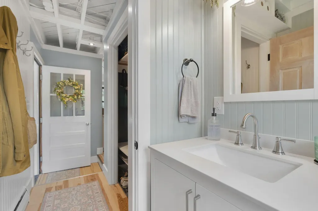 63 Webb Road Windham ME 04062