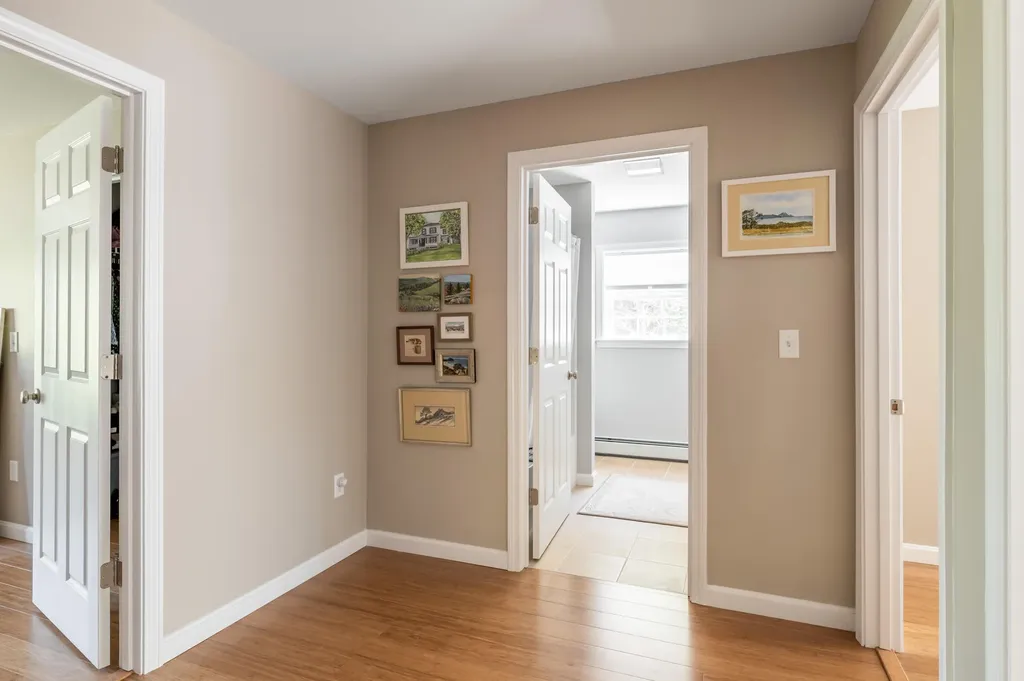 564 Kenduskeag Avenue Bangor ME 04401
