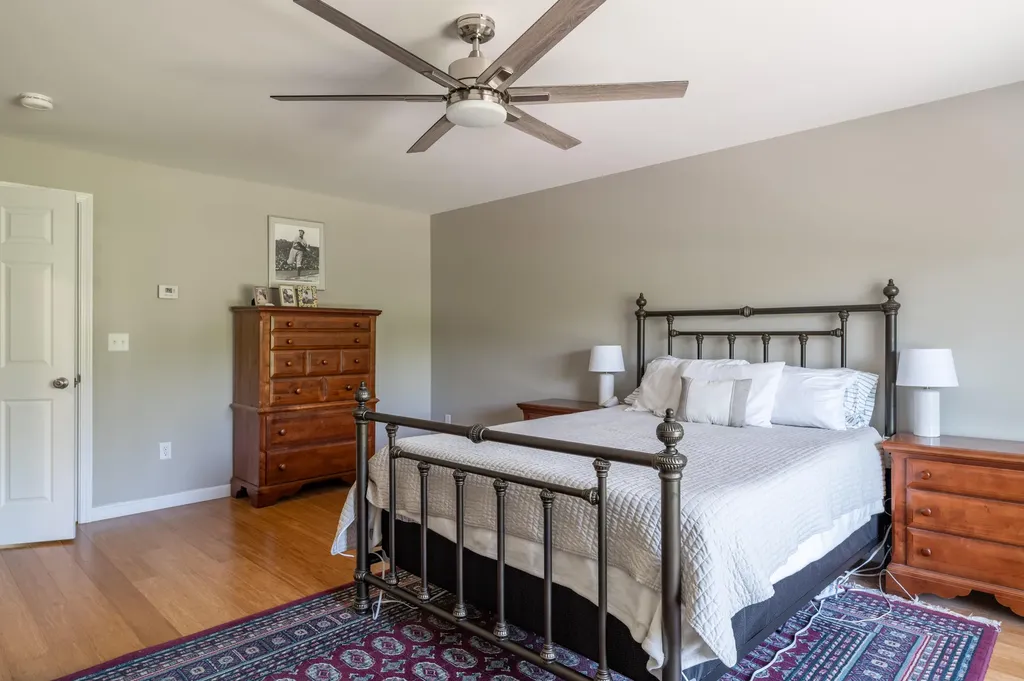 564 Kenduskeag Avenue Bangor ME 04401